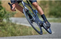 DMT Chaussures Vélo Route KR0 Noir 20 DMT Chaussures Vélo Route KR0 Noir -Shimano Soldes Magasin dmt chaussures velo route kr0 noir 9